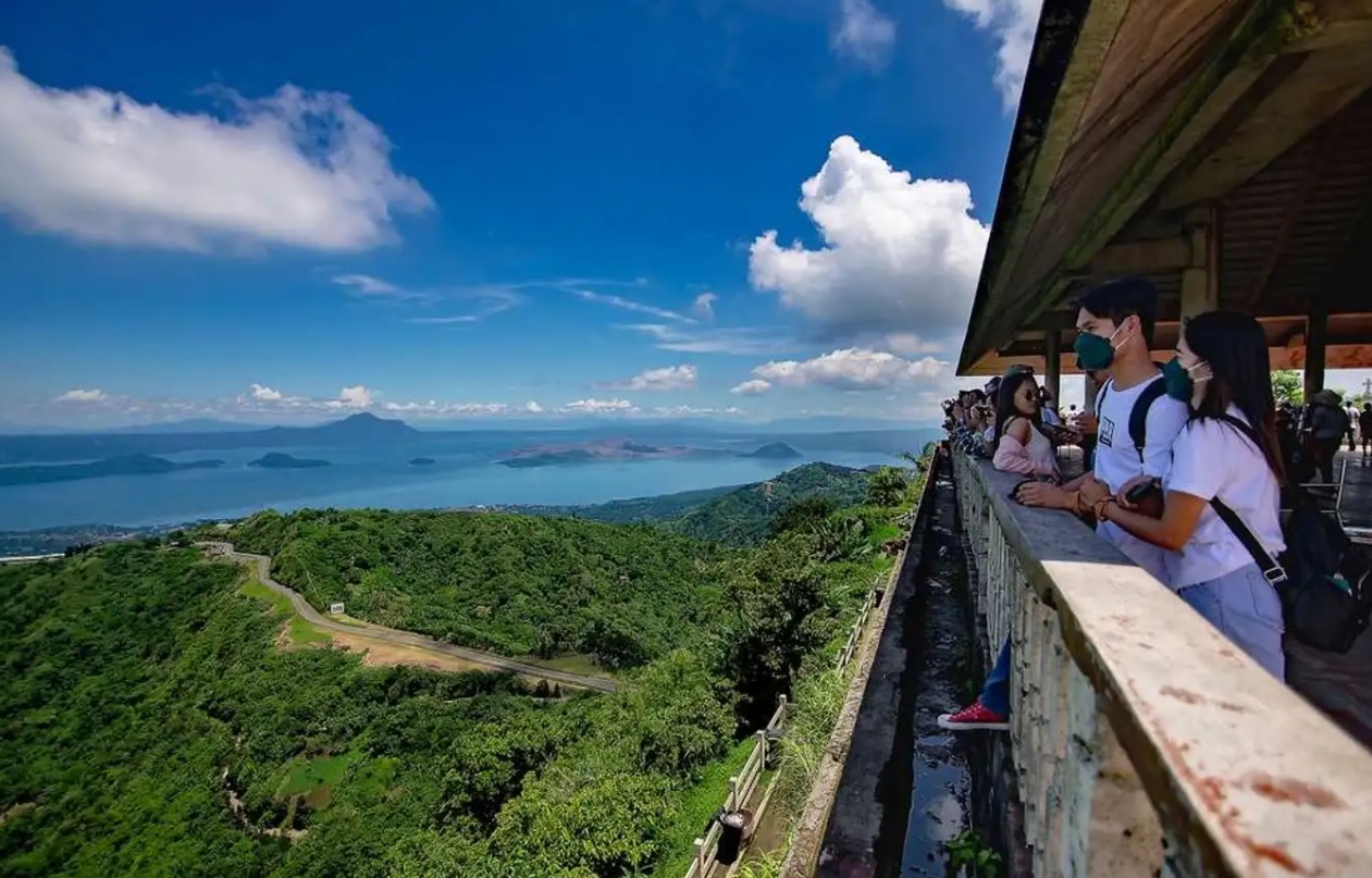 travel experience in tagaytay